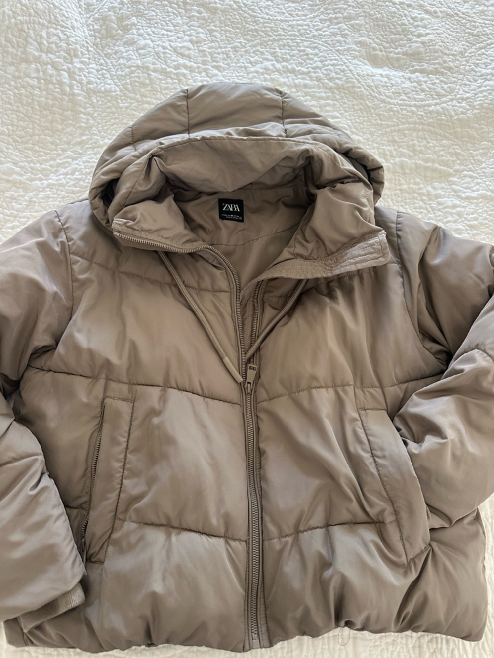 Zara Taupe Puffer Jacket with Hood xs